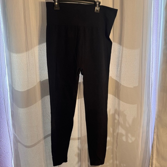 Lark + Grey Maternity Leggings Small Medium Black S/M Stretch Comfy Casual Pants - Picture 1 of 4